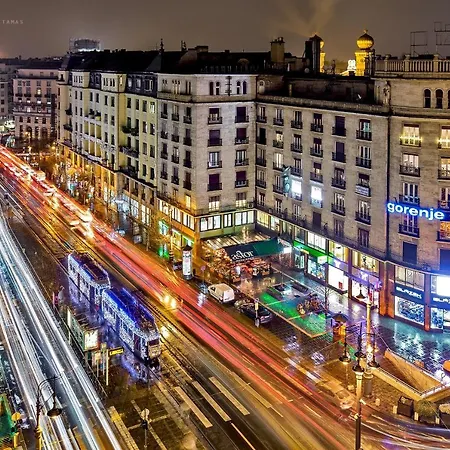 Bauhaus Astoria بيت شباب *