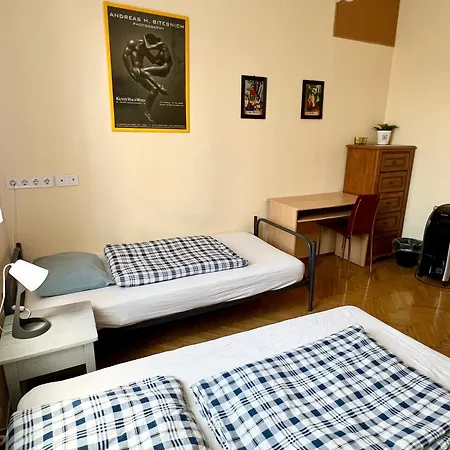 Bauhaus Astoria * Будапешт