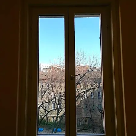 Bauhaus Astoria Budapest