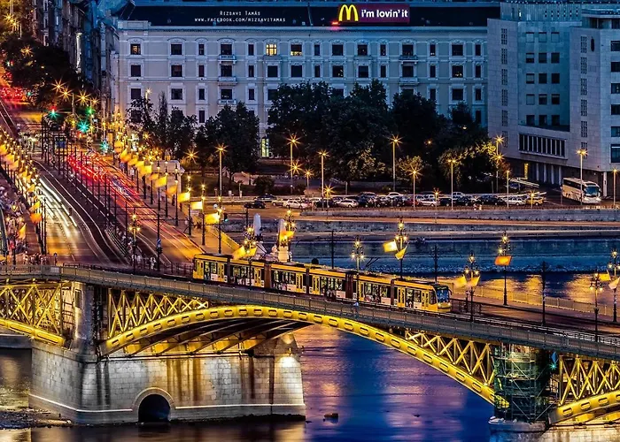 Bauhaus Astoria Budapeste